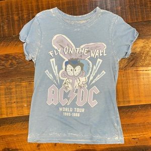 blue vintage tee
